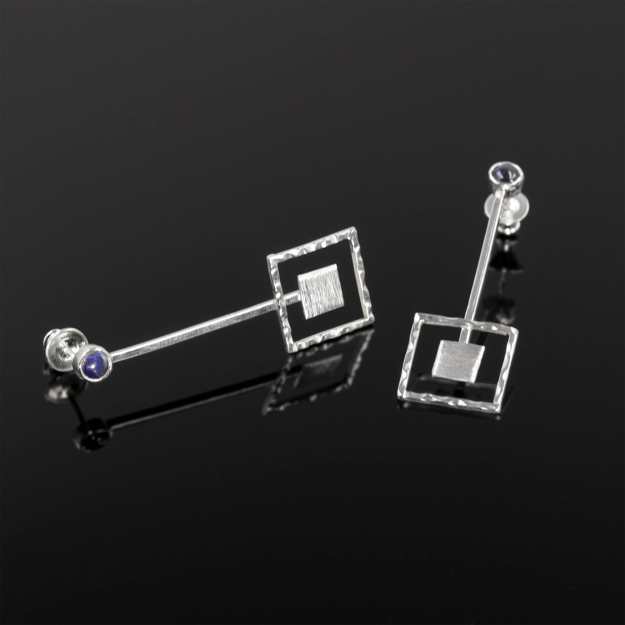 Centricity earrings by Rouaida.