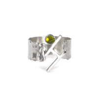 Discordant ring by Rouaida.