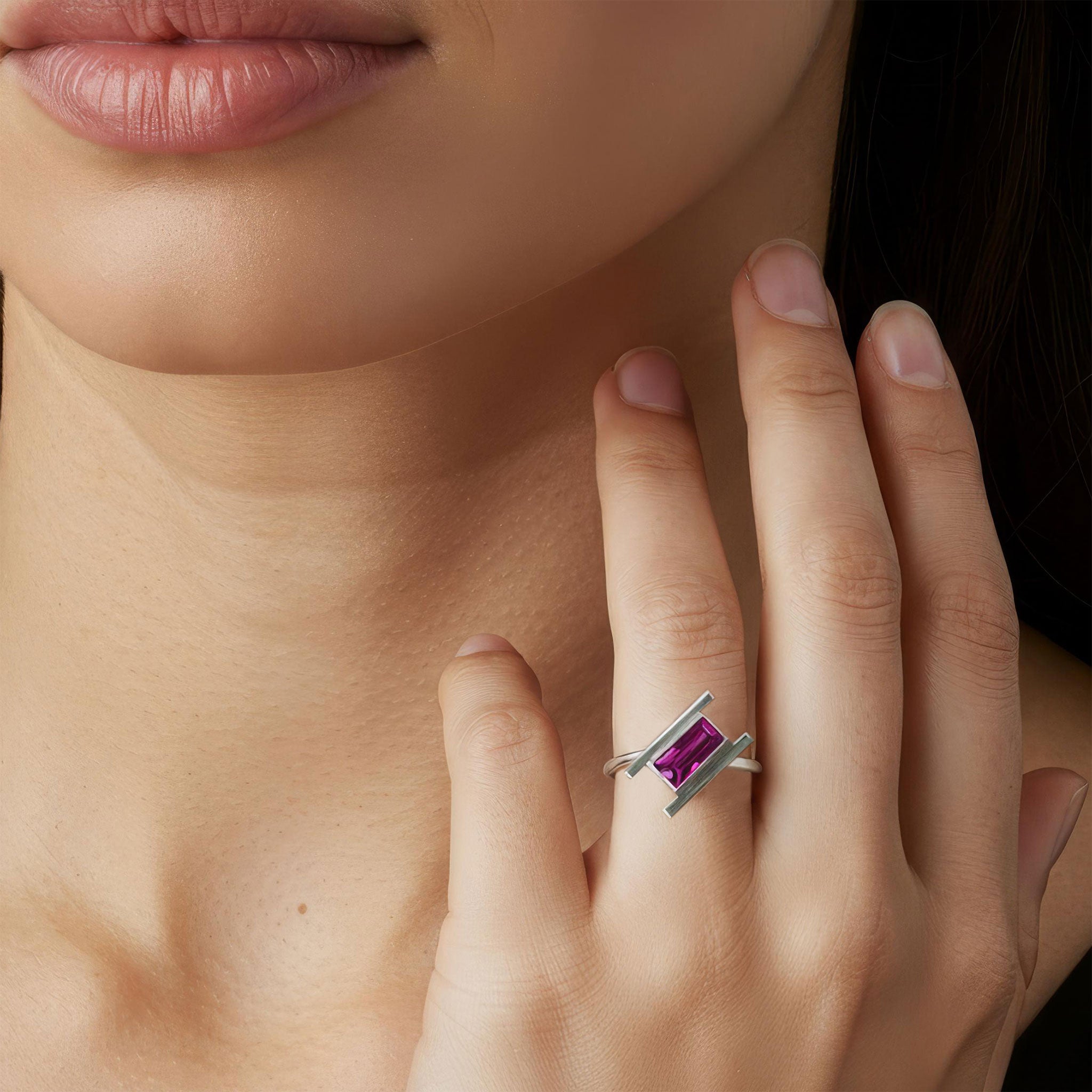 Artemis ring by Rouaida.