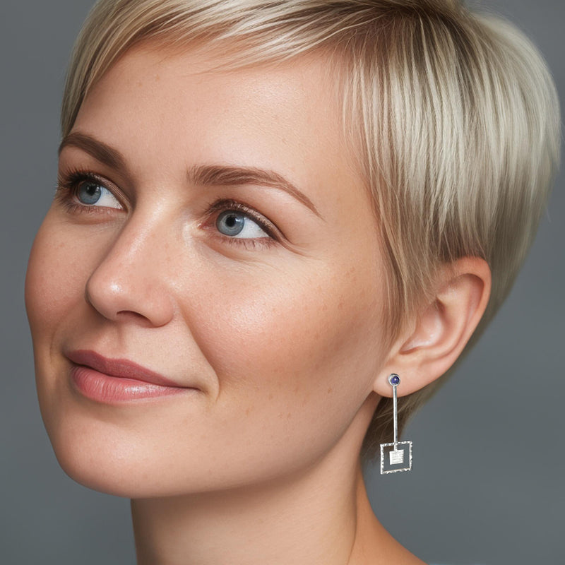 Centricity earrings by Rouaida.