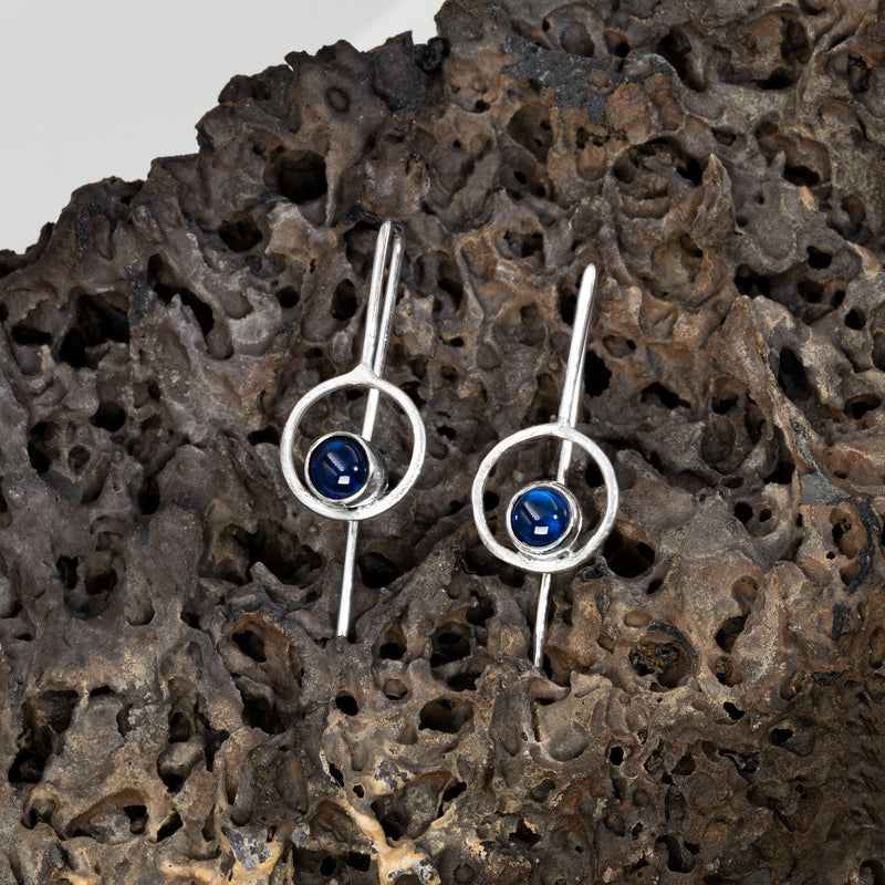 Abyss earrings by Rouaida.