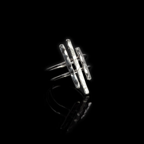 Epoch ring in sterling silver by Rouaida.
